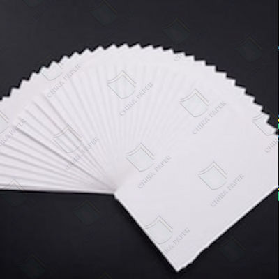 Ein guter Preis. OEM Weiß C1S Elfenbein Karton FBB Papierkarton 170-400 g/m² Super Oberflächenbeschichtung Online