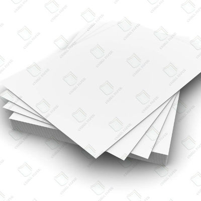 Qualität 100% Holzzzellstoff Glanzmatte C2S Kunstplatte 170-350gm Für Verpackungsdruck usine